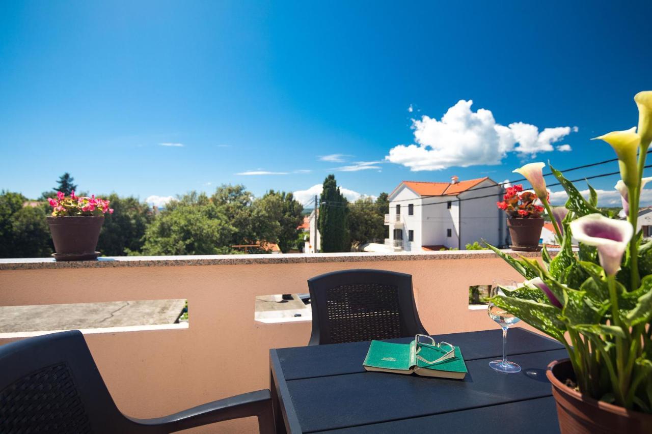 Apartment Oleander Punat Exterior photo